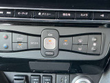 オートエアコンは、温度や風量を自動で調整してくれるため、運転に集中でき、疲労軽減にもつながります。また、車内の温度を一定に保つことで、結露やカビの発生を防ぐ効果もあります。