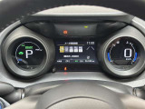 運転席周辺の様子です☆ オーディオ周りやメーター類の位置など、ご確認下さいね♪