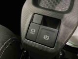 ご覧いただくタイミングによっては、掲載中の車両でも商談が入っていたり、更新・反映の時差があるため売約済みになっている場合がございます。