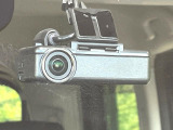 【ドライブレコーダー】ドライブレコーダー装備!走行中はもちろん、あおり運転や事故に遭遇した際、映像で記録し、万一のリスクに備えます。※記録用SDカードはお客様ご自身でご準備いただく必要があります。