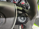 【クルーズコントロール】高速道路もラクラク走行。アクセルを離しても一定速度で走行ができ、長距離運転時の負担を軽減!加速・減速も簡単なスイッチ操作で調整できます。