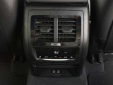 BMW専門のメカニックが、100項目にも上るポイントを徹底的にチェック。交換基準に達した部品があれば、弊社負担にて交換後、お客様へご納車致します。