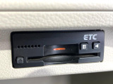 【ETC】高速道路の料金所をストレスなく通過!話題のスポットやサービスエリアに多い「スマートIC」利用時は必須のアイテムです。当店でセットアップを実施、ご納車当日からすぐにご利用いただけます!