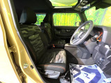 運転席シート廻りは使用感も少なく、良好な状態となっています。丁寧に使われていたことがよくわかりますね。