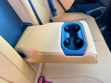 BMW専門のメカニックが、100項目にも上るポイントを徹底的にチェック。交換基準に達した部品があれば、弊社負担にて交換後、お客様へご納車致します。