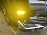 霧がひどく対向車やセンターラインが見えにくい日はフォグランプが大活躍ですね!