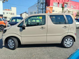 軽自動車をお探しなら、是非一度ご来店下さい!たくさん在庫車がございます!