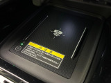 【おくだけ充電】ワイヤレスで充電!対応機器を置くだけで充電ができるのでコードでゴチャゴチャしません♪