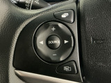 ステアリングリモコンは、運転中でも簡単に音量調整やチャンネル変更もできます!わき見運転防止にもつながるので安心です♪