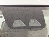 安心装備のスマートアシスト付きです☆ フロントガラス上部のステレオ式カメラで安全運転をサポートしてくれます☆