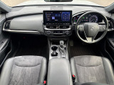 クラウン ハイブリッド 2.5 S Four 4WD 4WD 修復歴無し