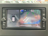 アラウンドビューモニター付きで車庫入れも安心
