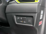 パワーバックドア付きですので、ゴルフの時や荷物をたくさん持っている時など特に便利です!