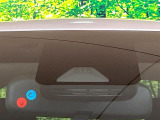【トヨタセーフティセンス】走行中に前方の車両等を認識し、衝突しそうな時は警報とブレーキで衝突回避と被害軽減をアシスト。より安全にドライブをお楽しみいただけます。