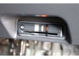 ETC2.0の車載機搭載です!!ETCカードを挿入すれば料金所はノンストップで通過できます。ETC限定の割引や、高速道路の情報提供サービスを利用できます♪