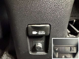 AC100V、1500Wのコンセントを車内に設置。アウトドアや駐車場で野外のコンセントとして利用できます。また、停電などの非常時にも使える便利な機能です!