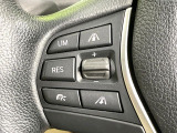 【クルーズコントロール】高速道路もラクラク走行。アクセルを離しても一定速度で走行ができ、長距離運転時の負担を軽減!加速・減速も簡単なスイッチ操作で調整できます。