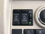 両側電動スライドドアの開閉はインパネのスイッチで簡単操作可能です!