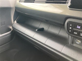 店舗にて現車の確認もいただけますので、お電話で在庫のご確認の上是非ご来店くださいませ!!!//////