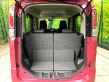 普段のお買い物や通勤、送迎等に十分な荷室スペースを確保しております。セカンドシートを倒すと、大きな荷物の積載も可能です♪