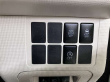 左側電動スライドドア付き車両です。