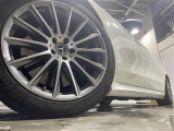 ◆LIBERALAは、輸入車選びの新たなスタイルを提案するインポート・セレクト・ブランドです。オーナー様となる方がクルマから直接感じる感性を第一にした、最良の一台との出会いをコーディネートいたします。