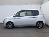 スペイド 1.5 X 4WD 