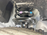 お車を安心してお乗りいただく為には、足回りの定期点検が欠かせません。サービスサポート(有償保証)では無料点検もご提供しており、安心のカーライフをお過ごしいただけるサポート体制が整っています。