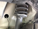 お車を安心してお乗りいただく為には、足回りの定期点検が欠かせません。サービスサポート(有償保証)では無料点検もご提供しており、安心のカーライフをお過ごしいただけるサポート体制が整っています。