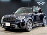 ☆MINI クロスオーバー・カントリーマン専門店☆!クロスオーバー・カントリーマンを買うなら箕面店です!!クロスオーバー・カントリーマンをご検討頂く際は一度箕面店にご相談下さい!