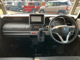 展示車上がりの車両から下取り車両まで豊富に在庫を取り揃えています!