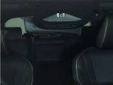 TOYOTA SAFETY SENSEは道路状況、車両状態、天候状態及びドライバーの操作状況などによっては、作動しない場所があります。あくまで運転補助機能です。