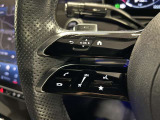 メモリー付きパワーシートが装備されている車両はシートの位置・ドアミラーの角度・ハンドルの位置を3名まで記憶出来ます。