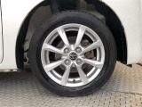 純正14インチアルミ!タイヤサイズは155/65R14です