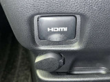 こちらのクルマはHDMI接続コネクタも装備されています♪スマホに接続すればお好きな音楽や映像も流せます!今の時代、さまざまな方法で音楽や動画を楽しめますね!