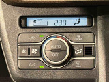 車内空調は&rdquo;AUTOエアコン&rdquo;にお任せ。運転に集中出来ますよ!