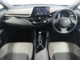 C-HR ハイブリッド 1.8 G 