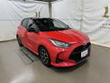 広々とした車内空間に優れた燃費性能。更にデザインも上質で人気のお車です!