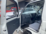 当店は車の品質に自信を持っています!なので、さまざまな角度から70枚以上のお写真載せています。