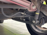 お車を安心してお乗りいただく為には、足回りの定期点検が欠かせません。サービスサポート(有償保証)では無料点検もご提供しており、安心のカーライフをお過ごしいただけるサポート体制が整っています。