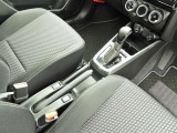 高品質カークリーニング 外装・内装、岐阜トヨペットの専門スタッフがシートもカーペットも綺麗に洗浄済み!プロの仕上げを是非ご確認ください。
