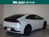 色は人気のプラチナホワイトパールマイカです。