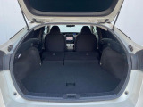 後席を格納すると、これだけの広さが!シーンに合わせたシートアレンジで、大きな荷物も積むことが出来ます♪