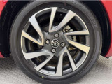 「トヨタ純正アルミホイール」を装着!純正なので車のデザインともマッチしています。高級感やスポーティーさを際立たせてくれます。