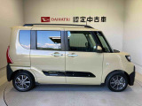 車両右側面からの写真になります。車をご覧になりたい時はお気軽に最寄りの店舗へご相談下さい。