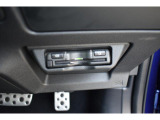 ETCは運転席インパネ右下に専用カバーによって埋め込まれています。