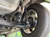 お車を安心してお乗りいただく為には、足回りの定期点検が欠かせません。サービスサポート(有償保証)では無料点検もご提供しており、安心のカーライフをお過ごしいただけるサポート体制が整っています。