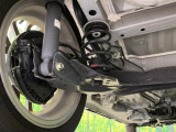 お車を安心してお乗りいただく為には、足回りの定期点検が欠かせません。サービスサポート(有償保証)では無料点検もご提供しており、安心のカーライフをお過ごしいただけるサポート体制が整っています。