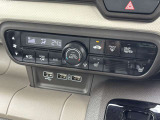 運転席助手席シートヒーター