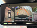 ★【全周囲カメラ】上から見下ろしたような視点で車の周囲を確認することができます☆縦列駐車や幅寄せ等でも活躍すること間違いなし!!